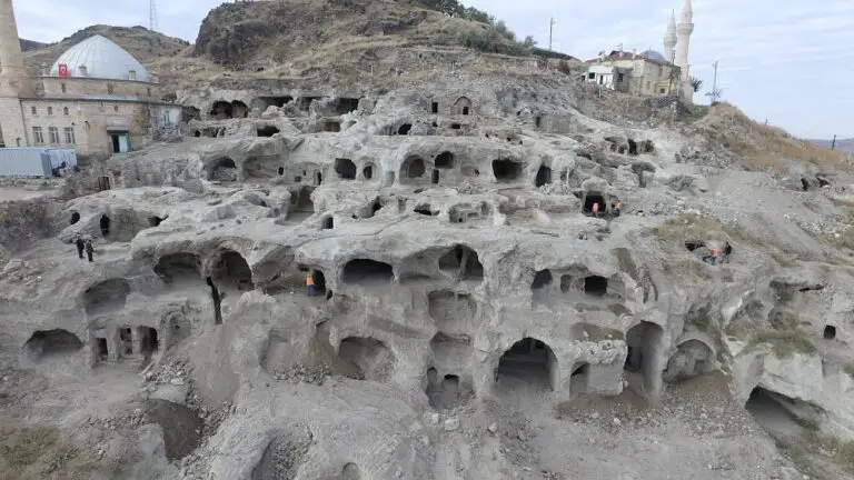 [Image: Underground-City-in-Cappadocia-768x432.jpg]