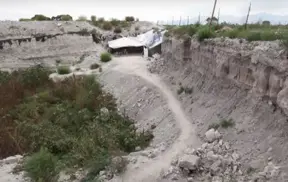 Giant mammoth traps uncovered outside of Mexico City with multiple skeletons inside