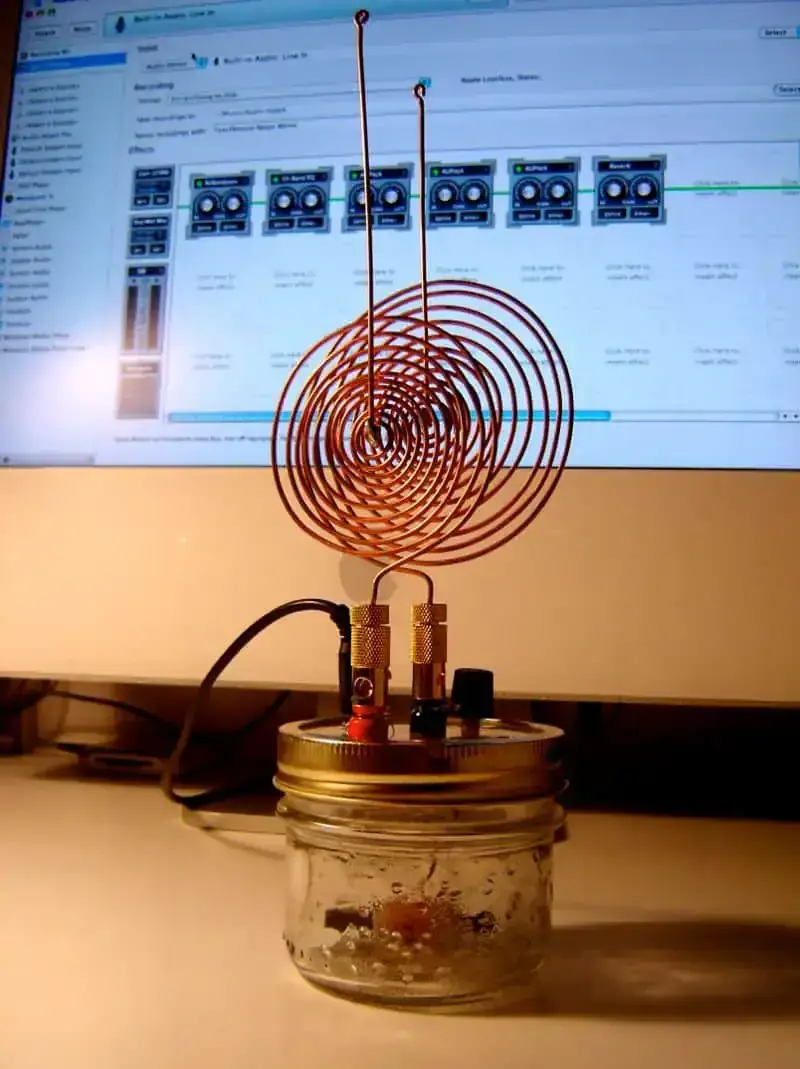 Here's how you can build a replica of Nikola Tesla's 'Spirit Radio'