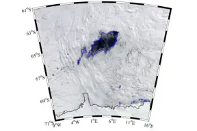 A massive, mysterious Hole has just opened up in Antarctica and experts cant explain it