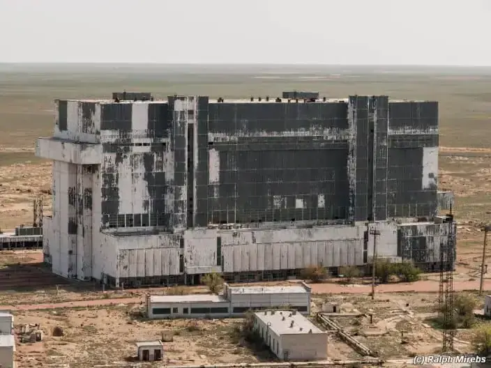 A man noticed this abandoned hangar, he never expected to find this historic treasure inside
