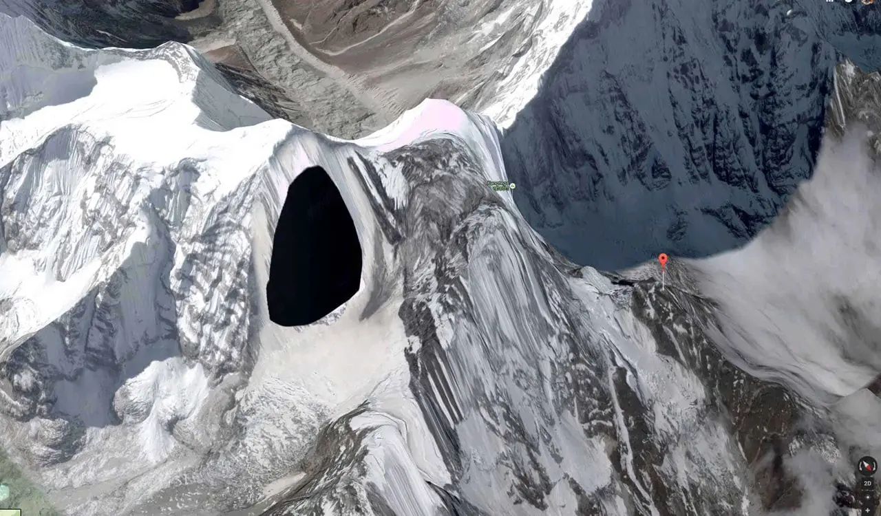 5 Top-Secret Places that are censored on Google Maps