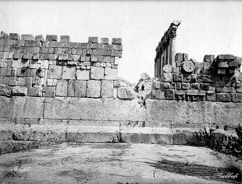 Baalbek-1200-Ton-Megalith