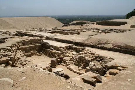 The lost pyramid of Egypt: Confirmed, a 4th Pyramid discovered near Giza
