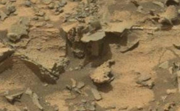 Optimized-Capture- - Has NASA accidentally found an Ancient Sumerian Statue on the Surface of Mars?