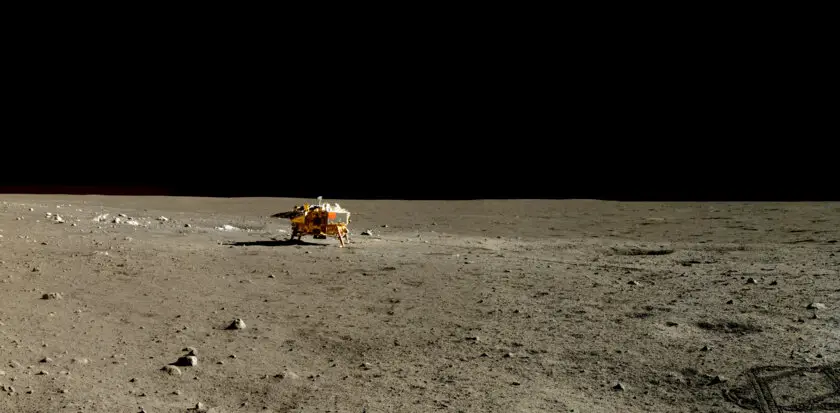 China Landed on the moon and snapped the best-ever images of the lunar surface 20160128_PCAMR-C-001_SCI_N_20140113190024_0008_A_2C_stitch_f840