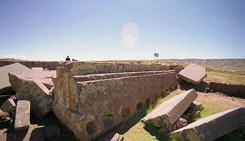 cafcdfddafce - 30 images of Puma Punku that prove advanced ancient technology was used