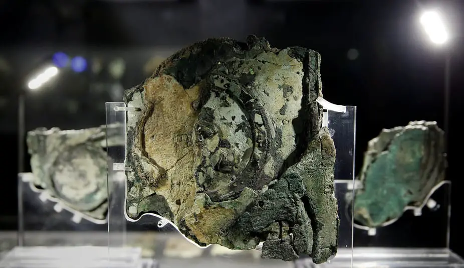Antikythera - 10 fascinating facts about the Antikythera Mechanism: A ‘computer’ created over 2000 years ago