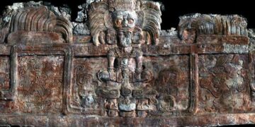 Ancient snake Kings of the Maya