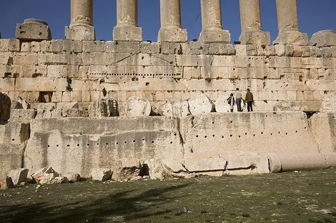 Baalbek- - 30 Mind-boggling images that suggest advanced technology existed thousands of years ago