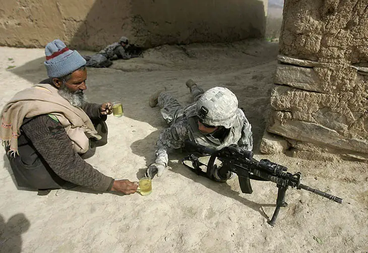 Afgan tea as a sign of peace