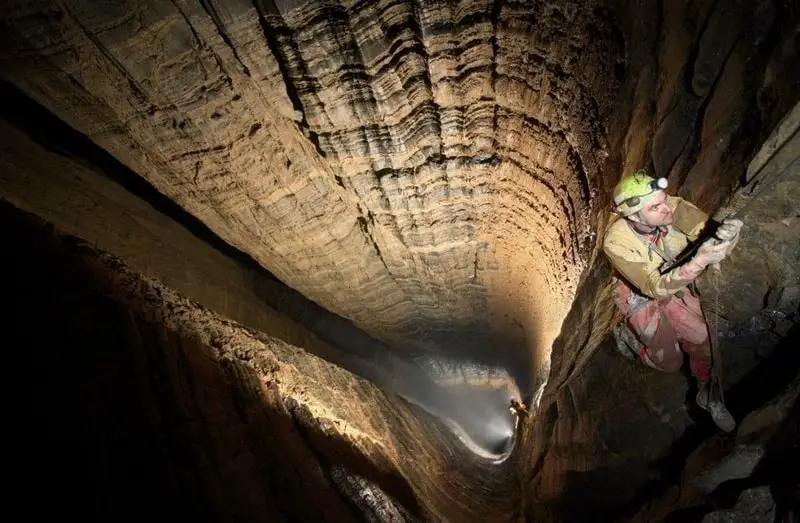 Deepest cave on Earth 2