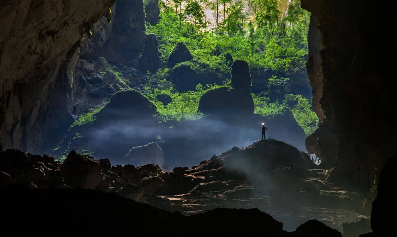 Cave-Hang-Son-Doong - A ‘Hidden portal’ to another world—a ‘Secret’ underground Cave in Vietnam
