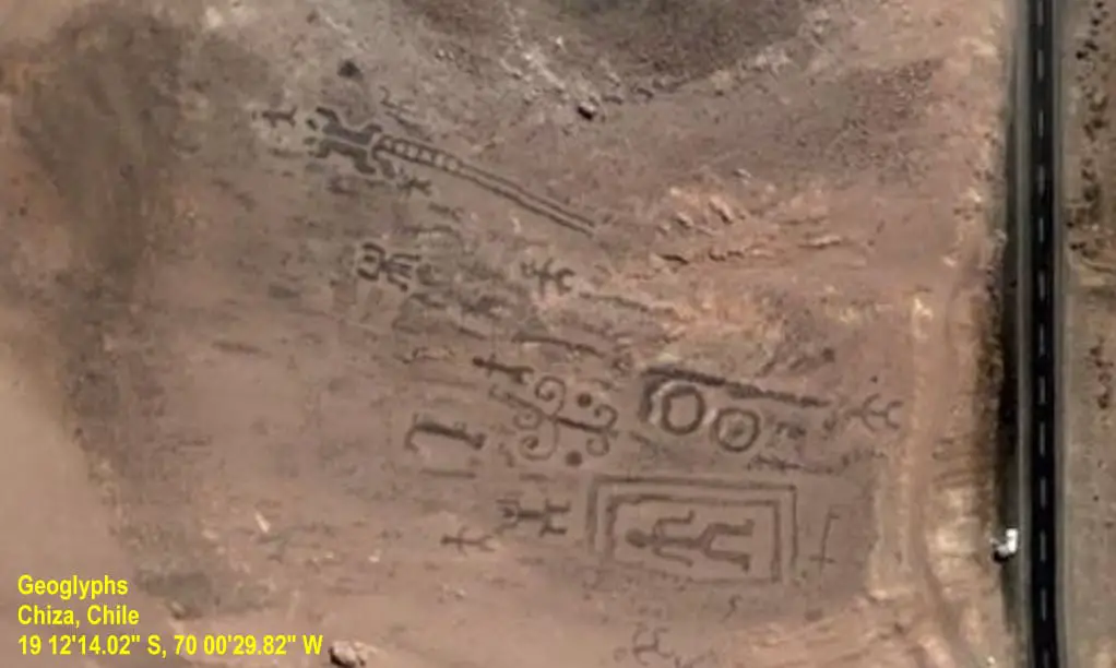 ChizaGeoglyphs - A message to the gods? Massive Geoglyphs around the world that can only be seen from above