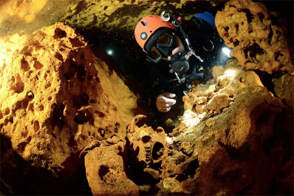 Cave Maya