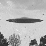 An image of a flying saucer