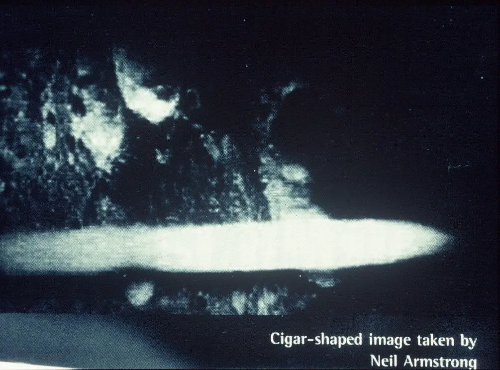 NASa cigar shaped UFO Moon