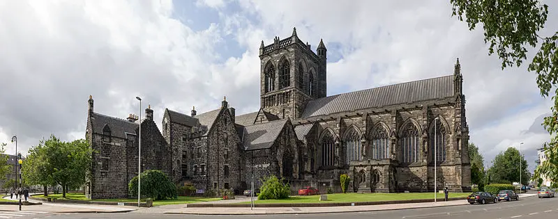 Paisley Abbey from the south east