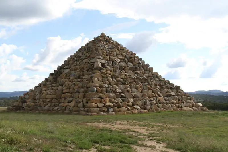 Ballandean pyramid