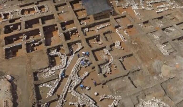 Archaeologists find the ‘New York City’ of the ancient world in Israel, changing the timeline of urbanization