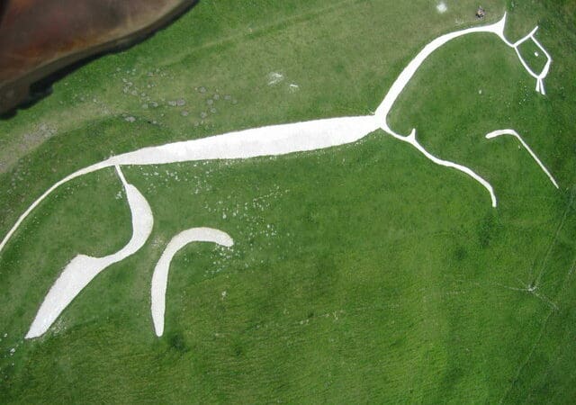 Mystery Glyphs: Uffington’s White Horse, A 3,000-Year-Old Masterpiece