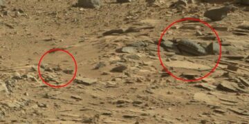 Cross seen on Mars