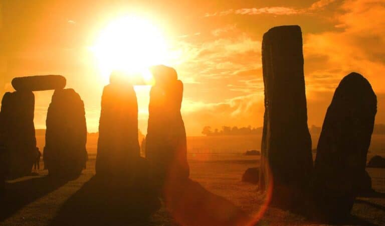 Stonehenge’s Giant Stones Were In Place Long Before Humans Existed