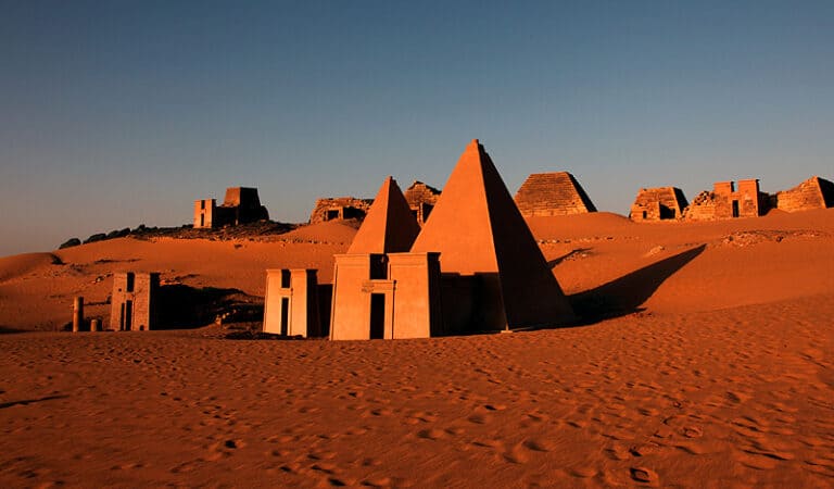 The incredible similarities between Puma Punku’s H blocks and Sudan’s Pyramids