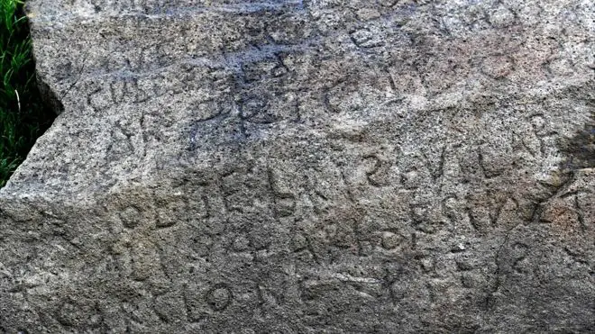 Reward offered for deciphering centuries-old French stone